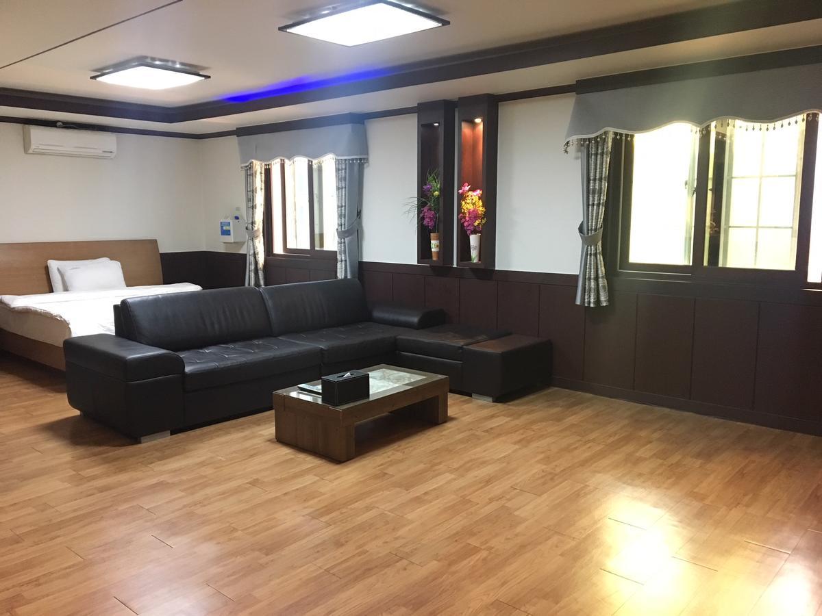 Nobless Hotel Gwangju Metropolitan City Eksteriør bilde